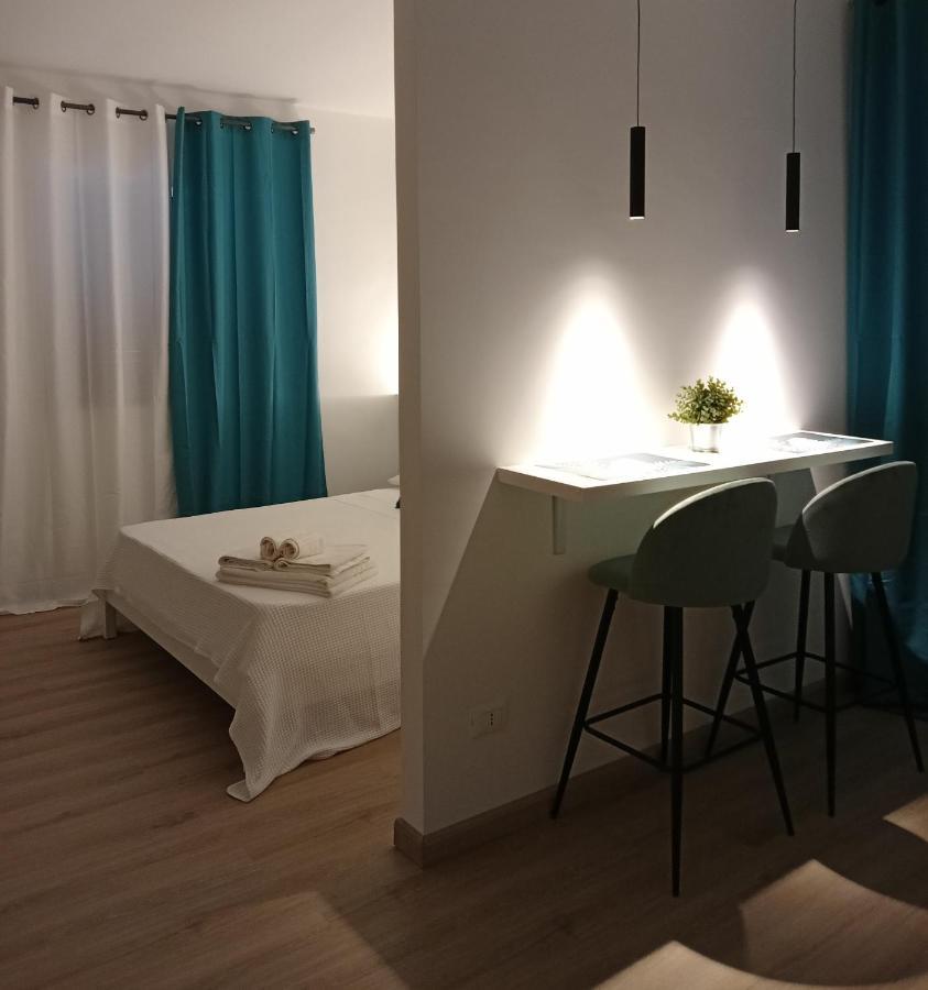Narciso Boutique Apartment Ачиреале Экстерьер фото